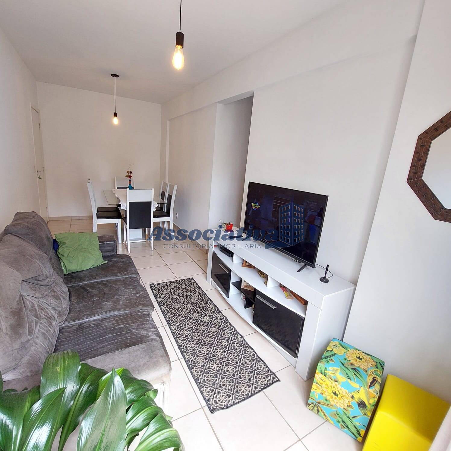 Apartamento à venda com 2 quartos, 62m² - Foto 1