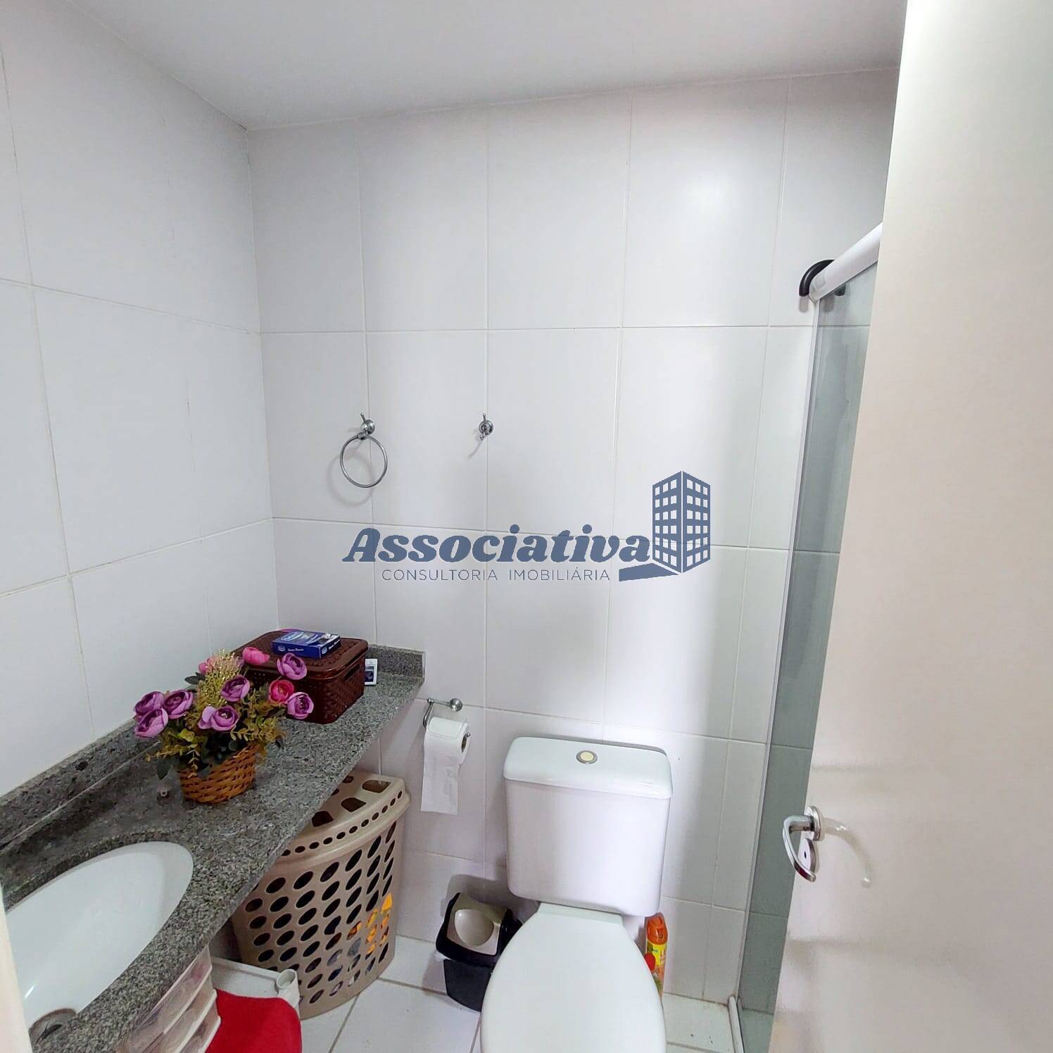 Apartamento à venda com 2 quartos, 62m² - Foto 13