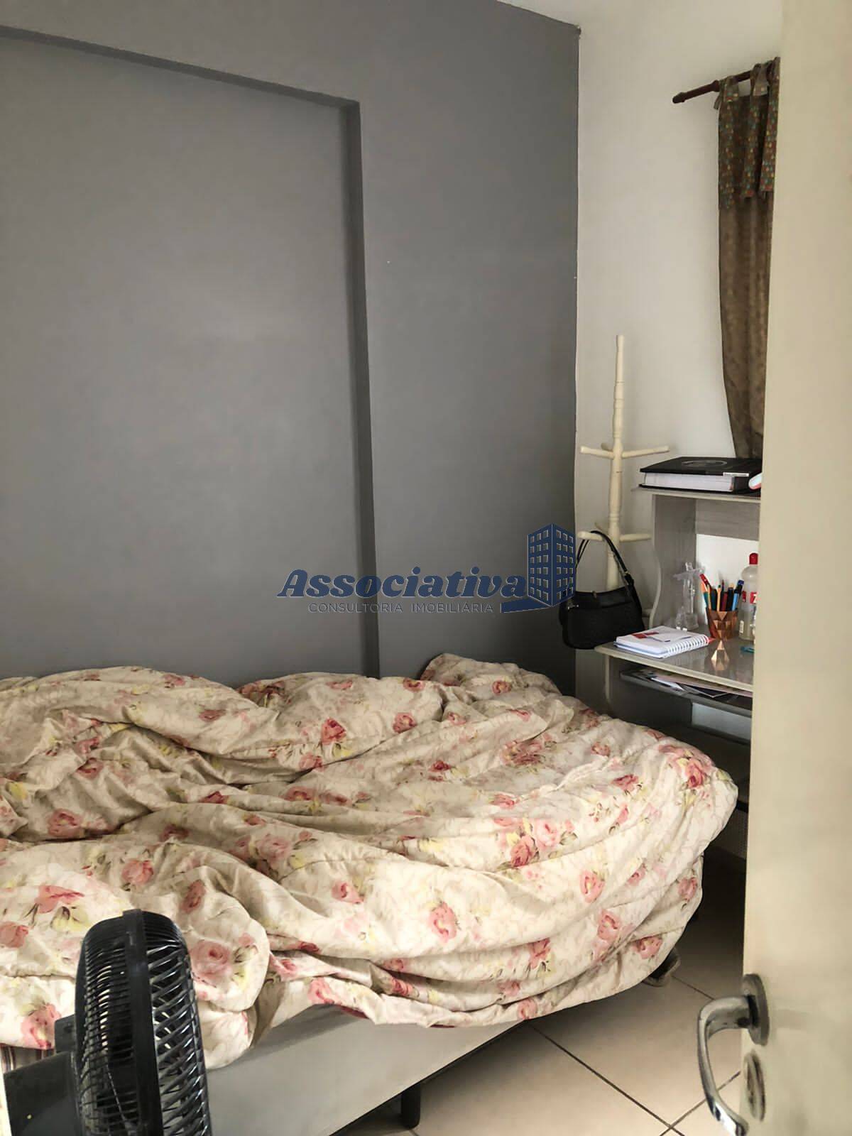 Apartamento à venda com 3 quartos - Foto 18