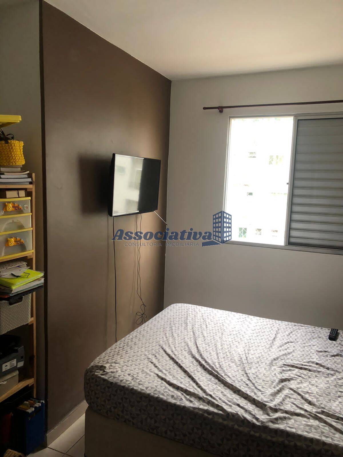 Apartamento à venda com 3 quartos - Foto 13