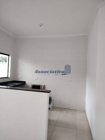 Casa à venda com 3 quartos, 82m² - Foto 14