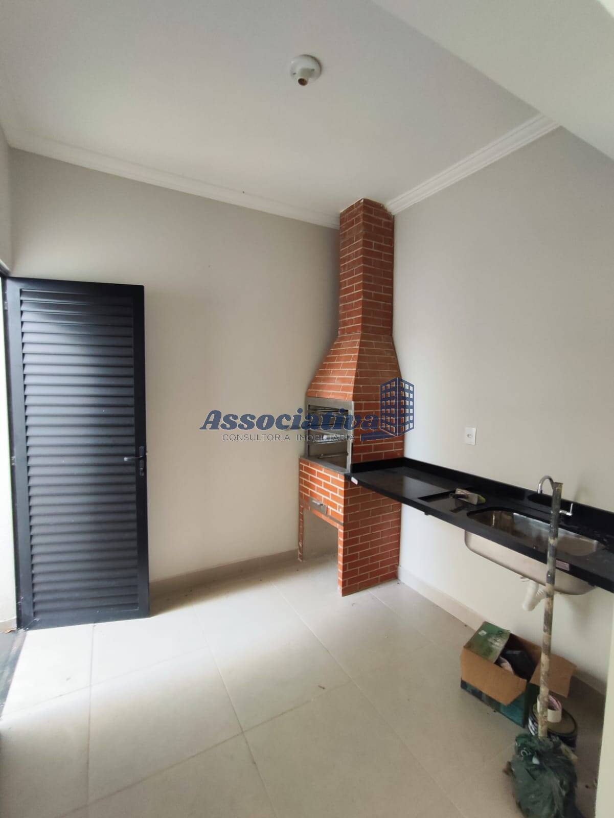 Casa à venda com 3 quartos, 85m² - Foto 8