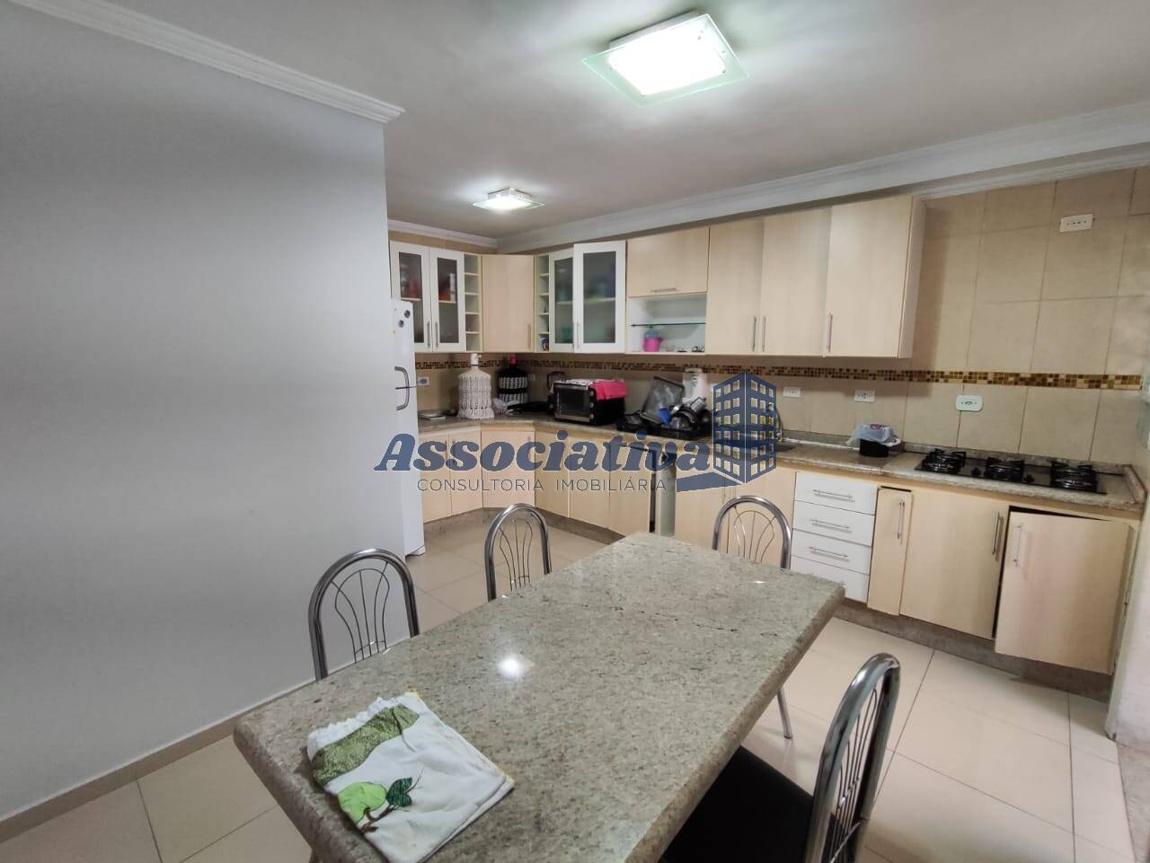 Apartamento à venda com 3 quartos, 100m² - Foto 13