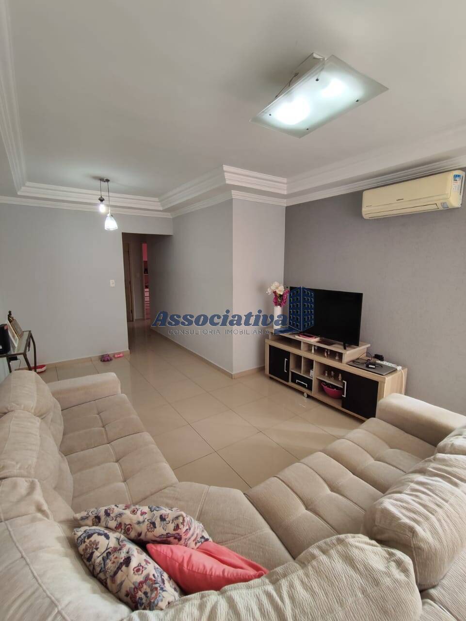 Apartamento à venda com 3 quartos, 100m² - Foto 7