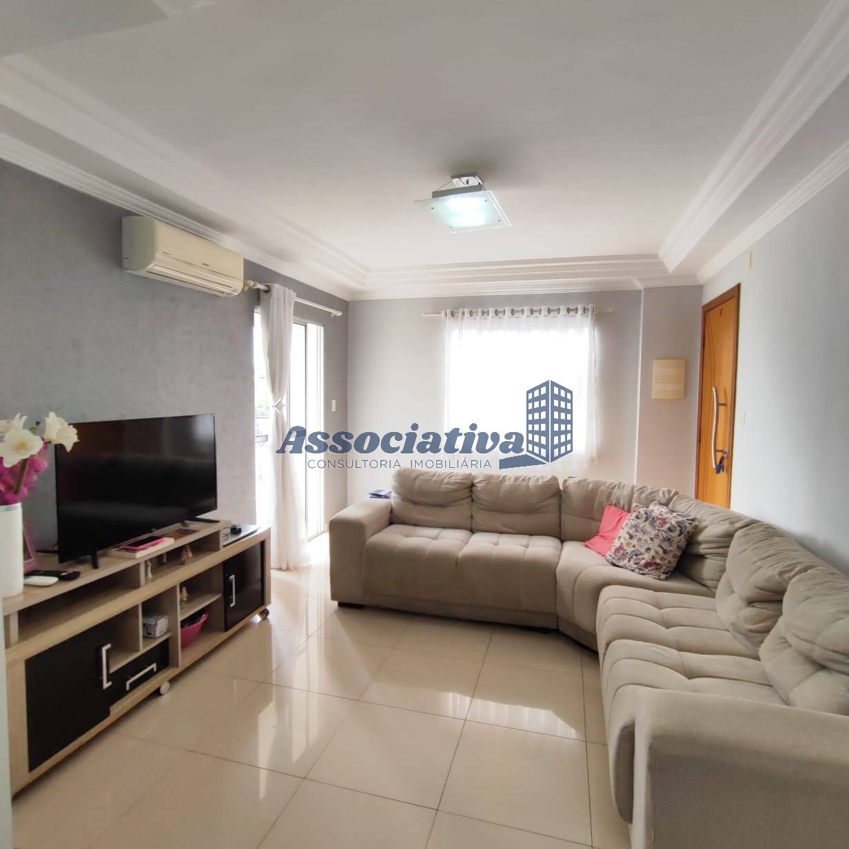 Apartamento à venda com 3 quartos, 100m² - Foto 4