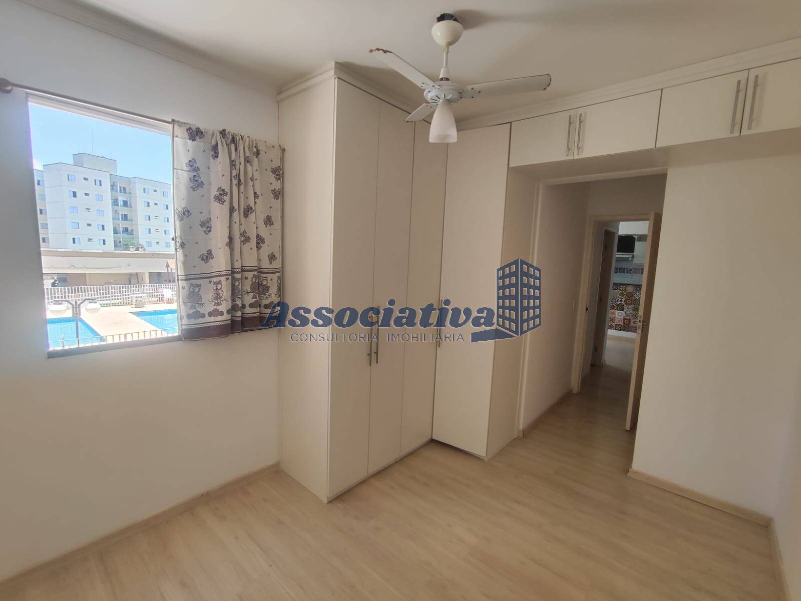 Apartamento à venda com 2 quartos, 62m² - Foto 12