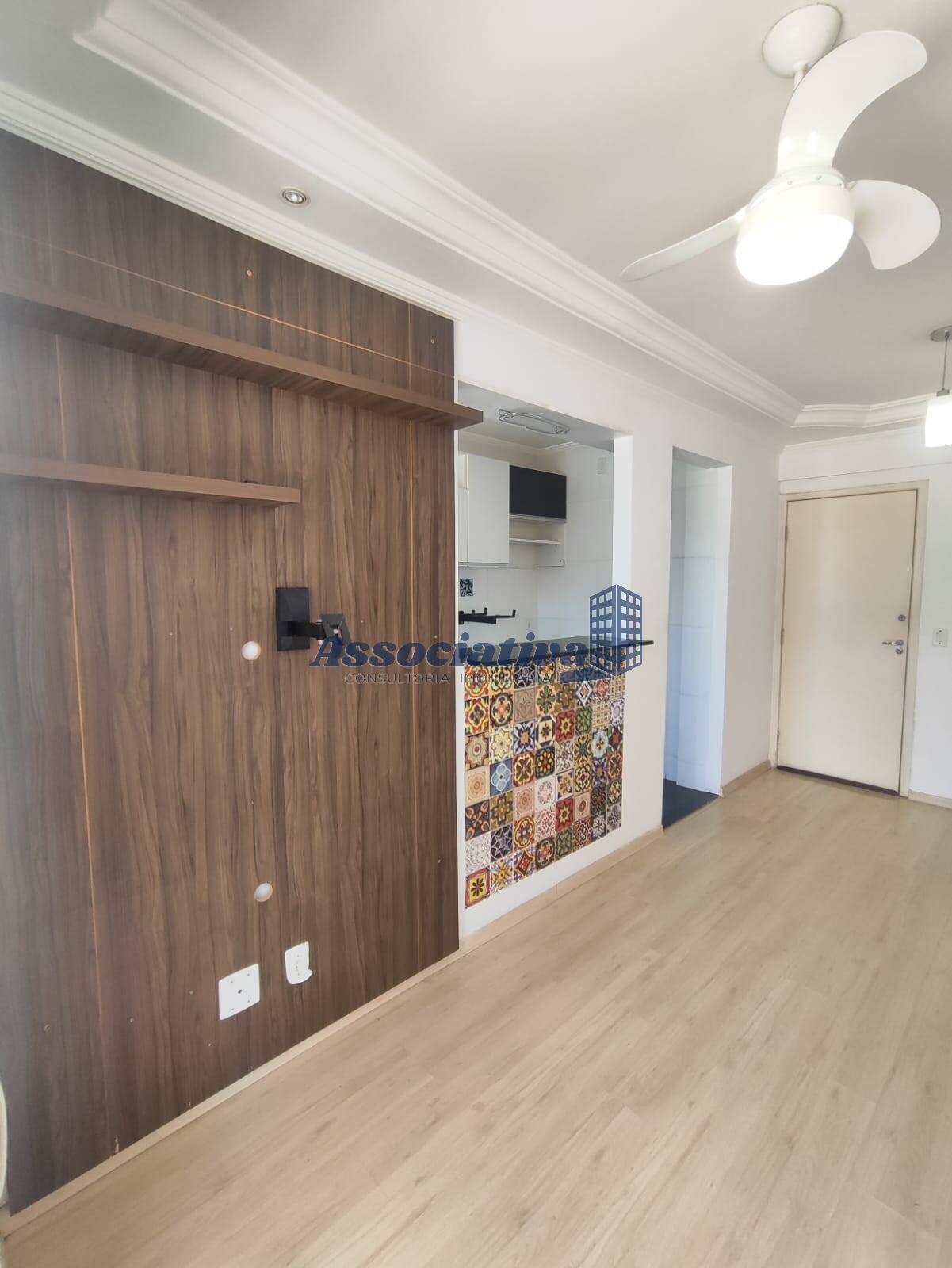 Apartamento à venda com 2 quartos, 62m² - Foto 4