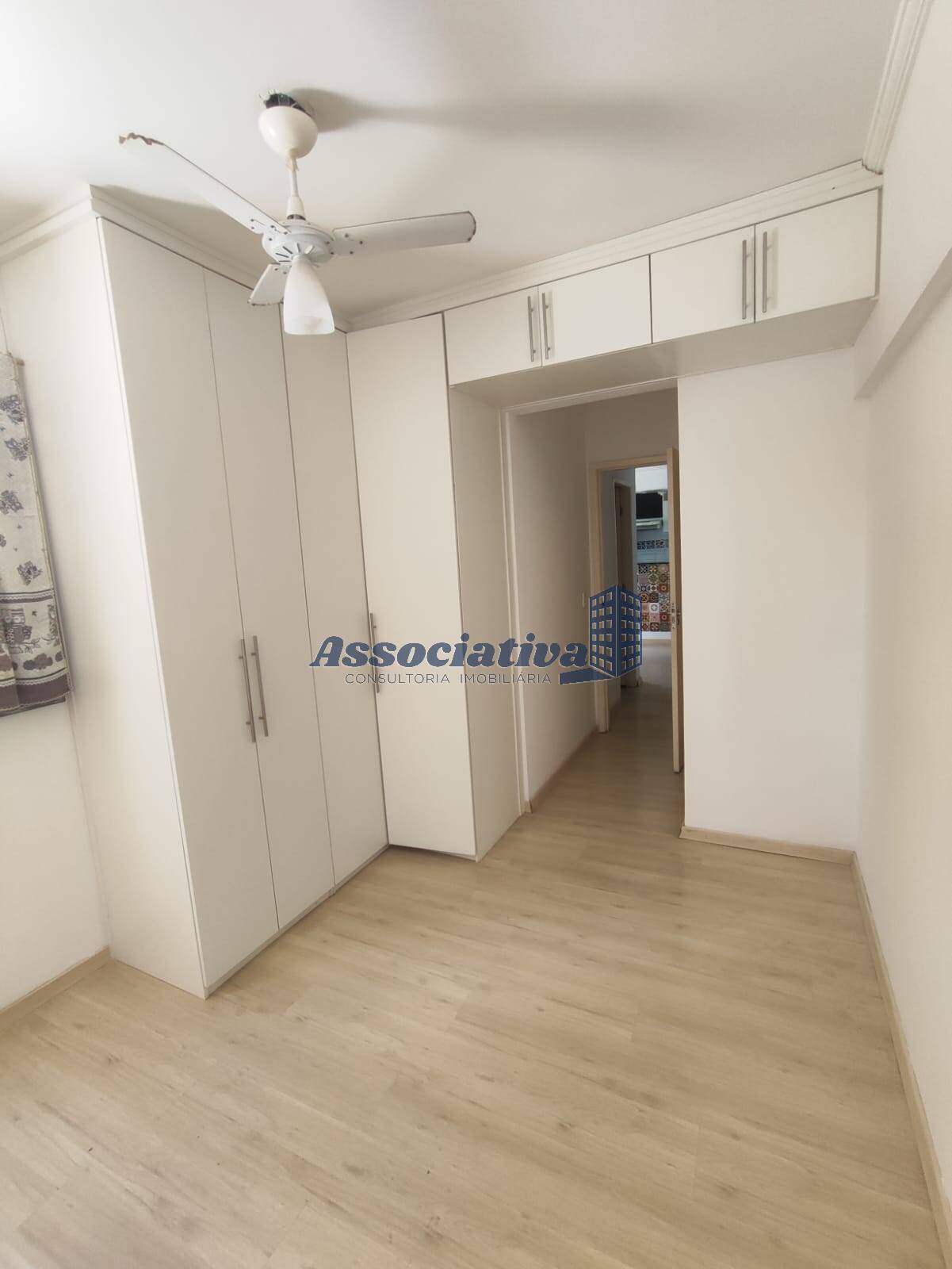 Apartamento à venda com 2 quartos, 62m² - Foto 13