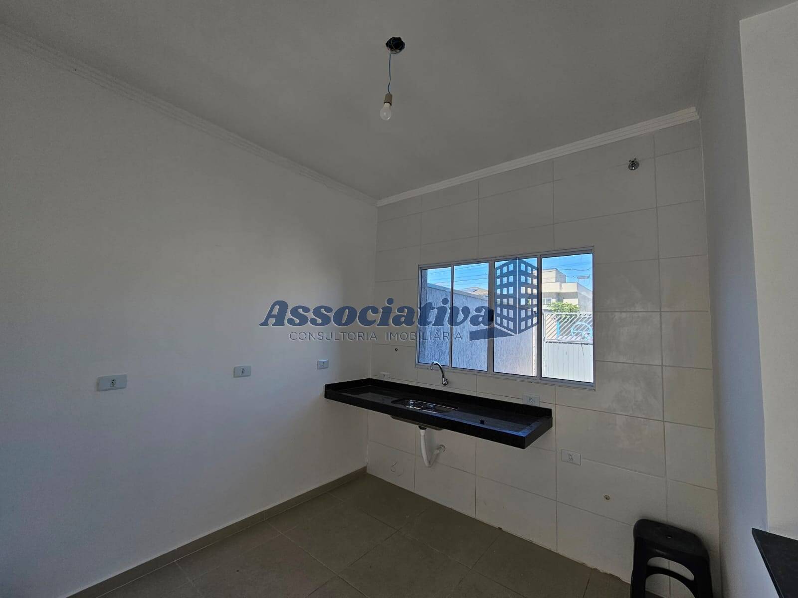 Casa à venda com 3 quartos, 89m² - Foto 8