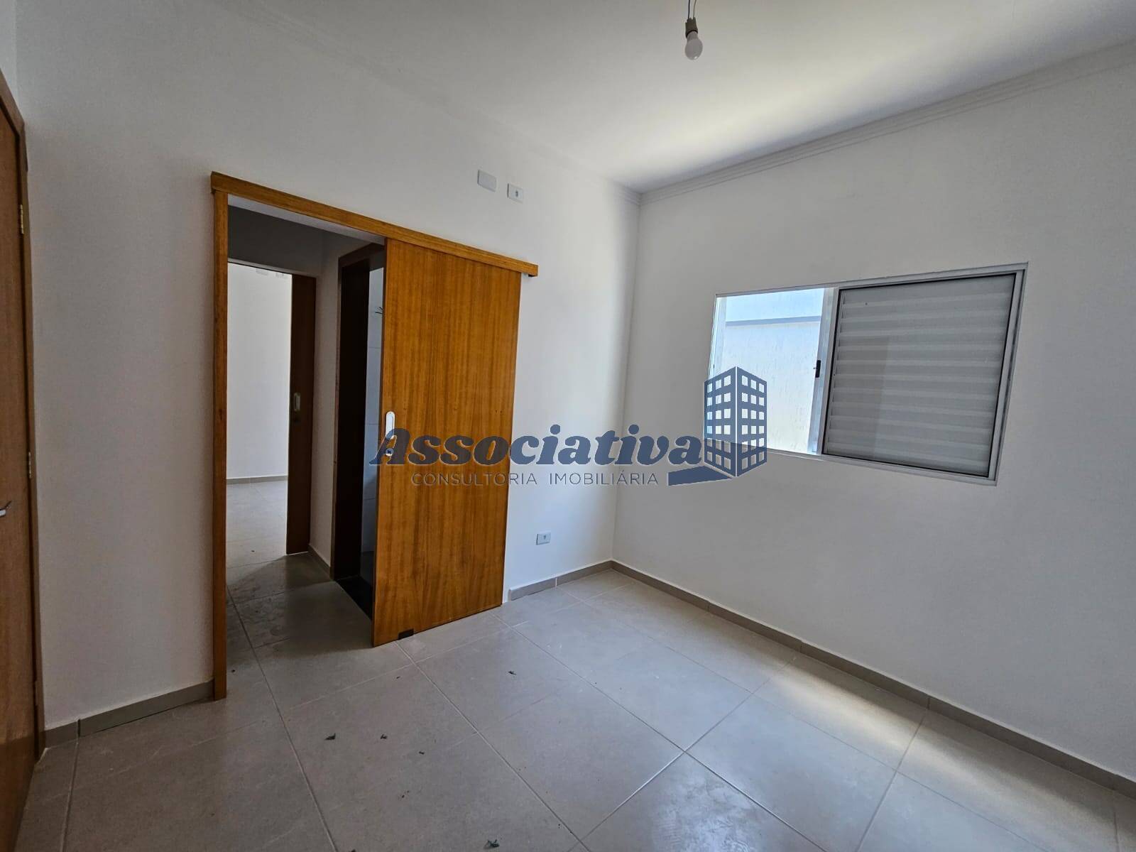 Casa à venda com 3 quartos, 89m² - Foto 10