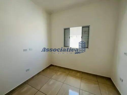 Casa à venda com 3 quartos, 82m² - Foto 11