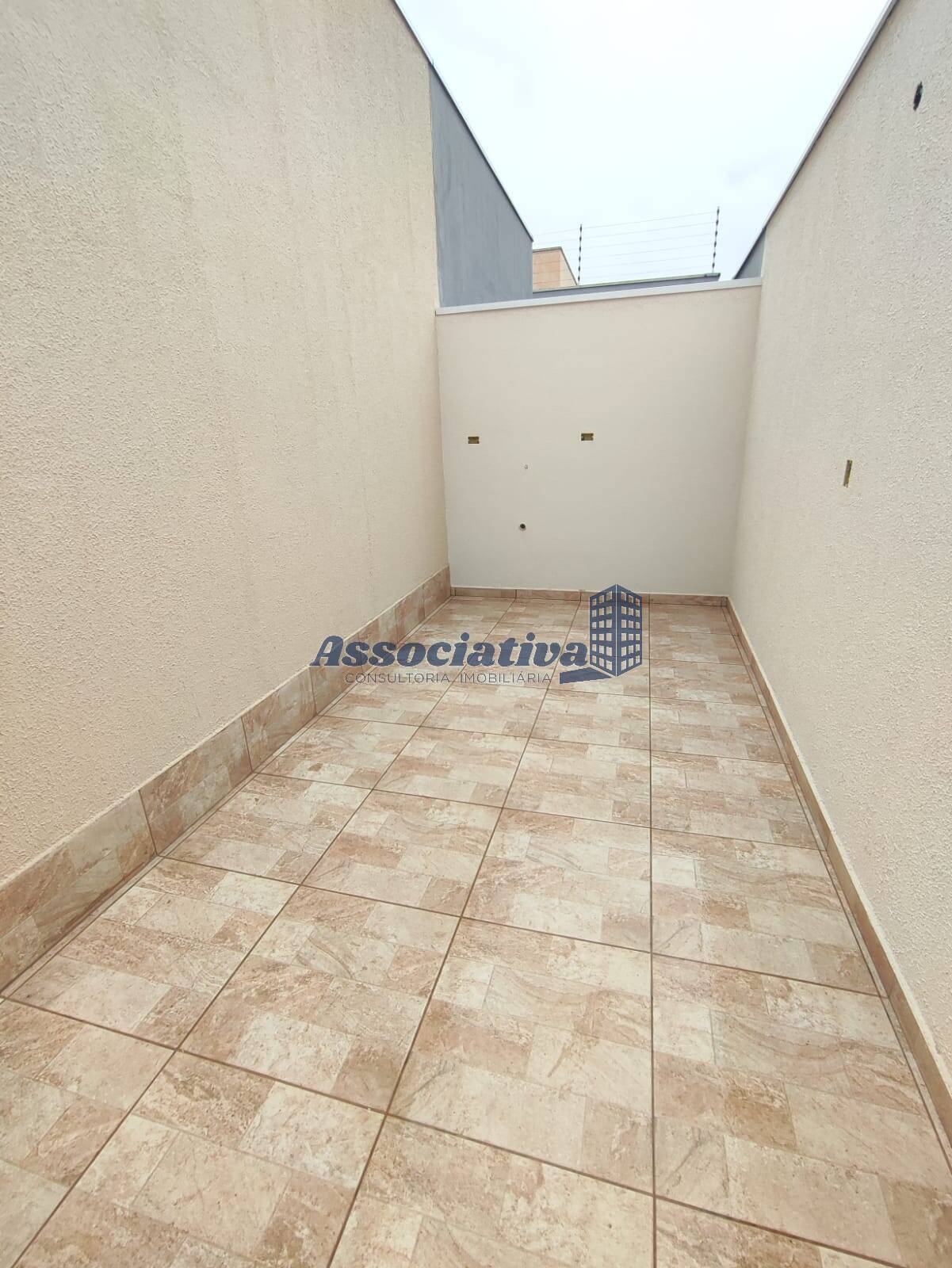 Casa à venda com 3 quartos, 89m² - Foto 29