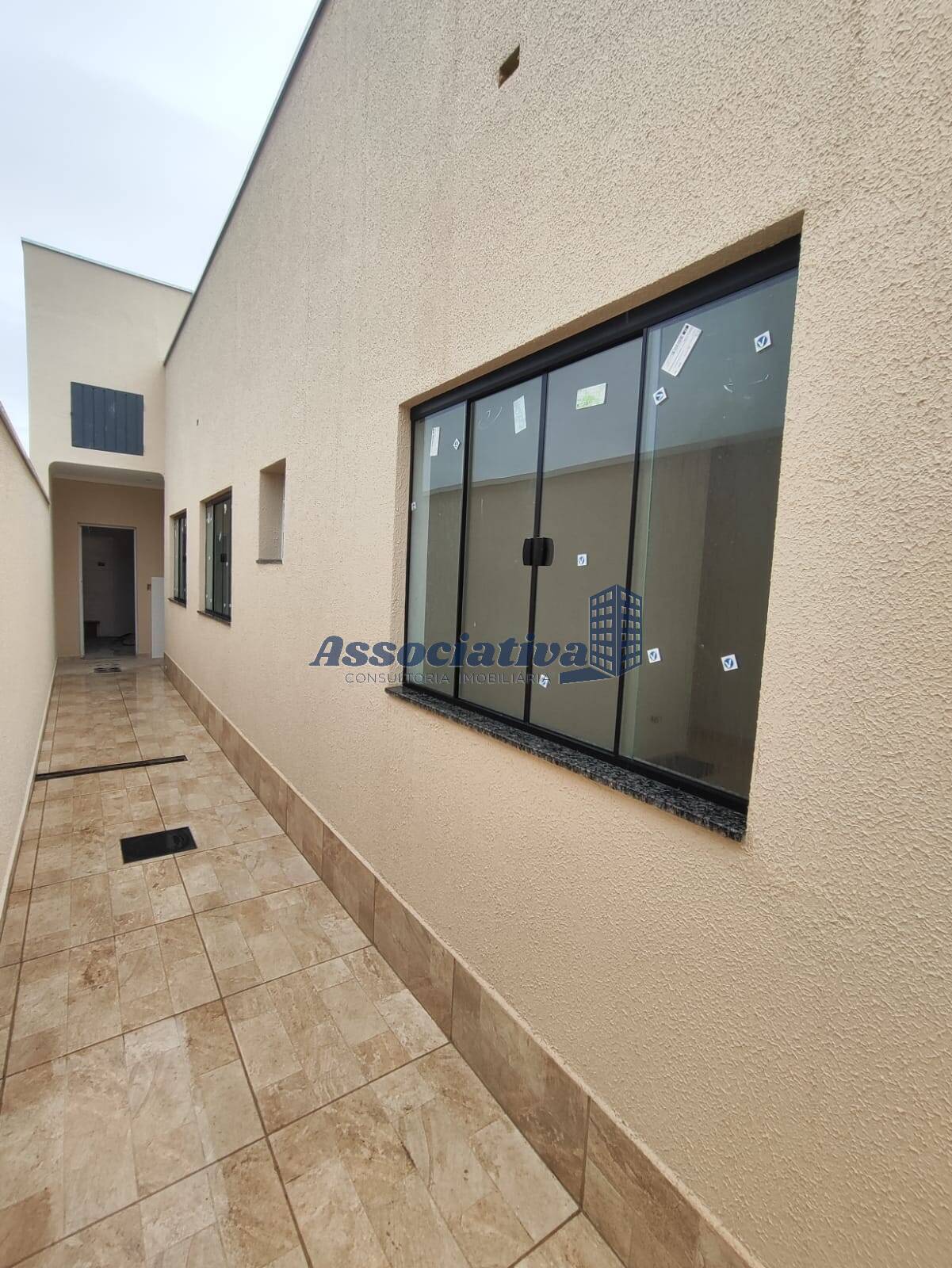 Casa à venda com 3 quartos, 89m² - Foto 25