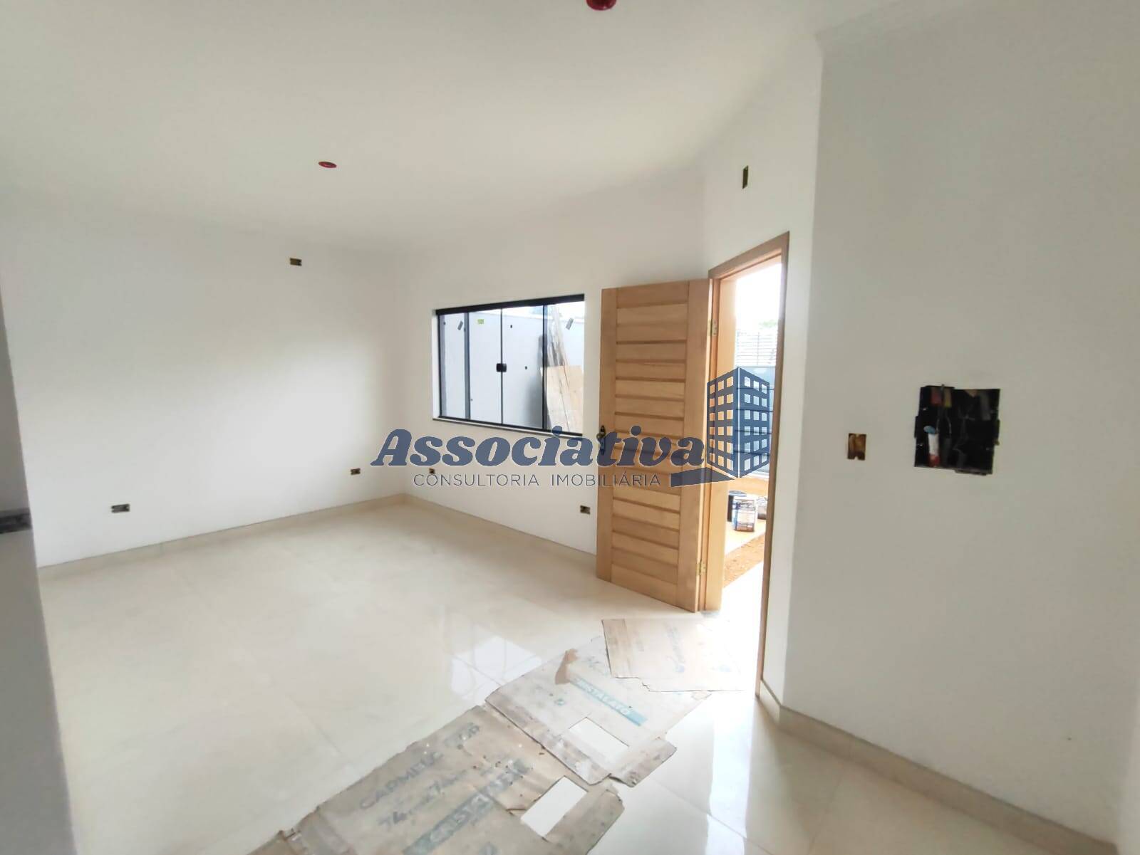 Casa à venda com 3 quartos, 89m² - Foto 5