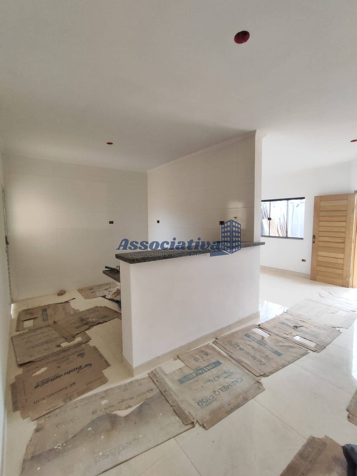 Casa à venda com 3 quartos, 89m² - Foto 11