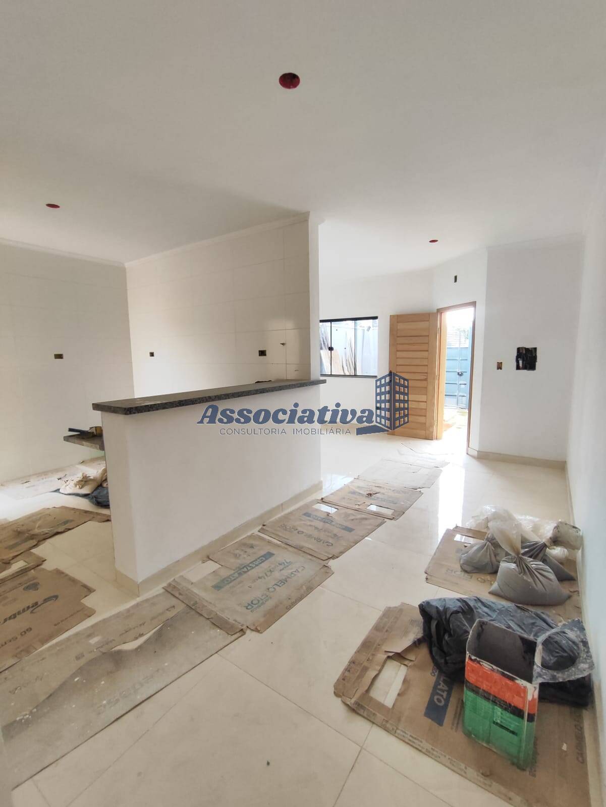 Casa à venda com 3 quartos, 89m² - Foto 10