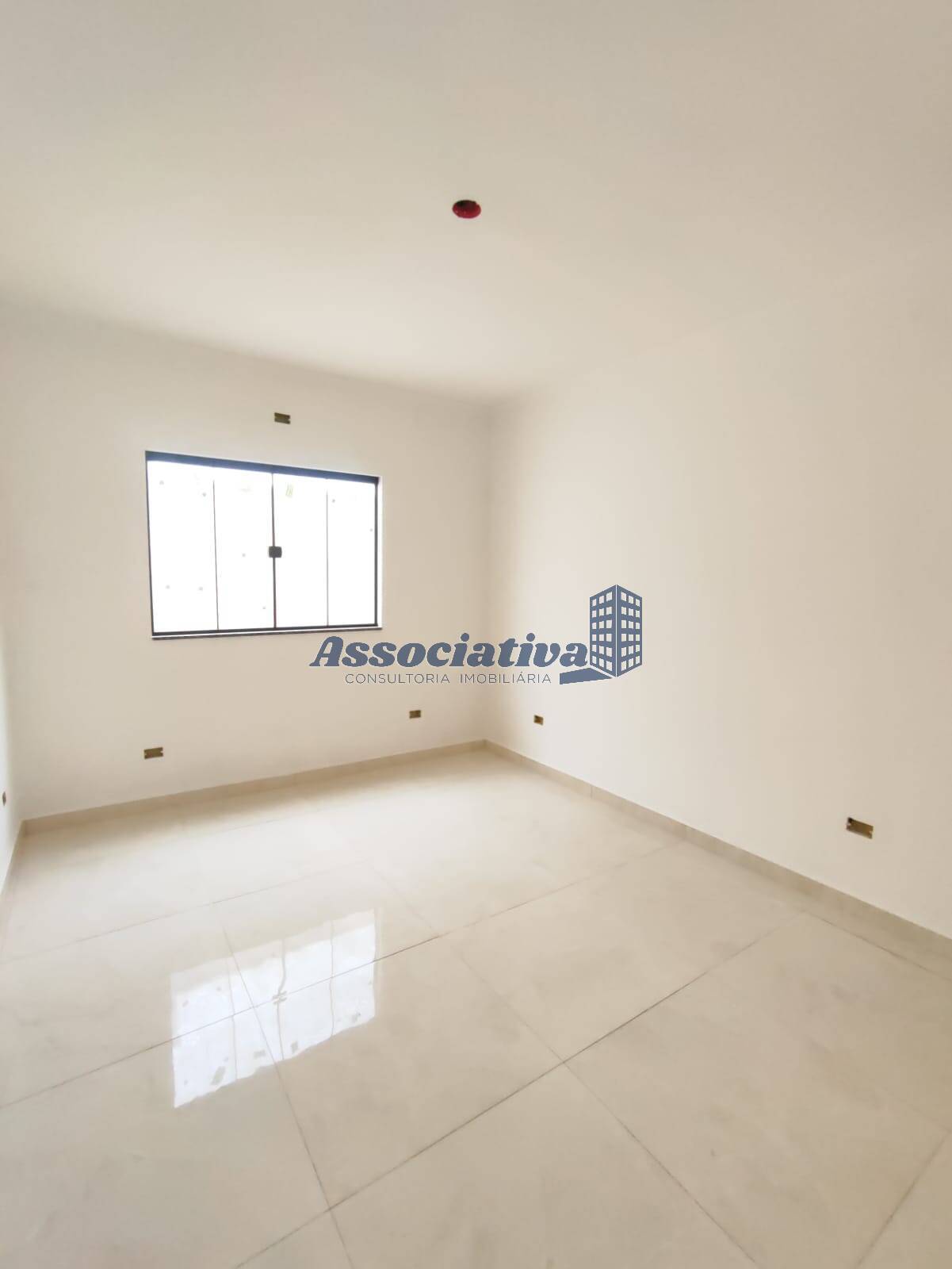 Casa à venda com 3 quartos, 89m² - Foto 16