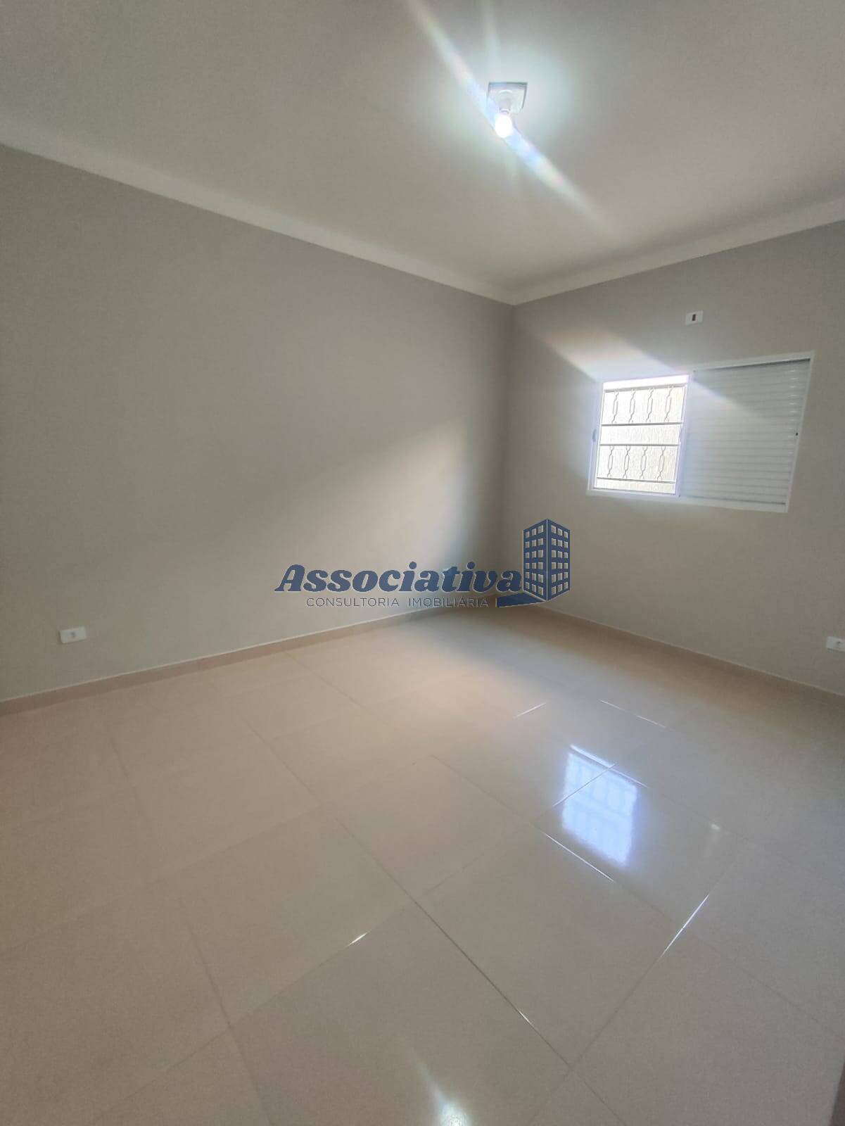 Casa à venda com 2 quartos, 89m² - Foto 16