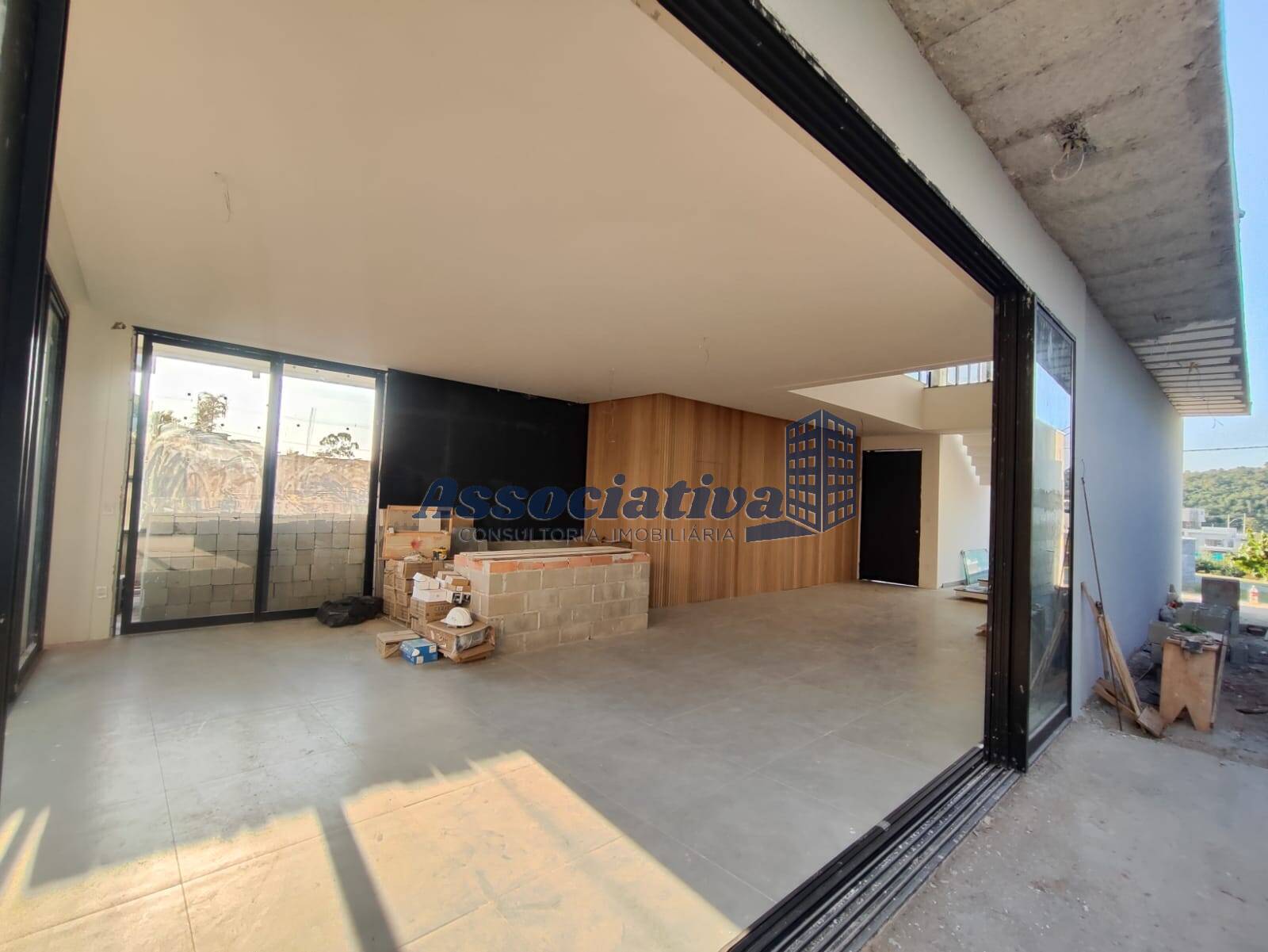 Casa de Condomínio à venda com 4 quartos, 270m² - Foto 17