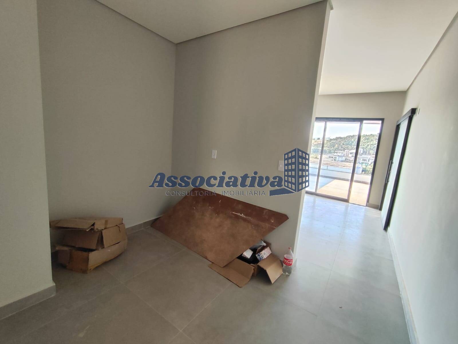 Casa de Condomínio à venda com 4 quartos, 270m² - Foto 39