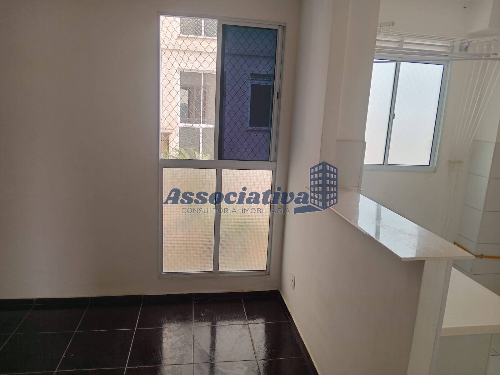 Apartamento à venda com 2 quartos, 44m² - Foto 5