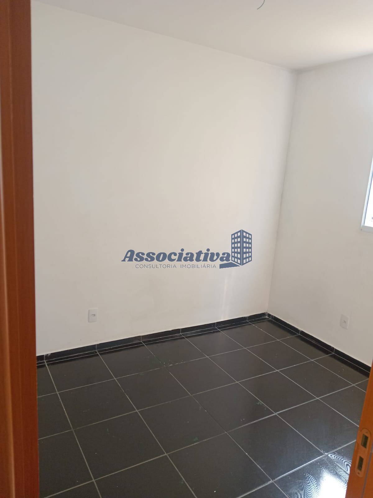 Apartamento à venda com 2 quartos, 44m² - Foto 9