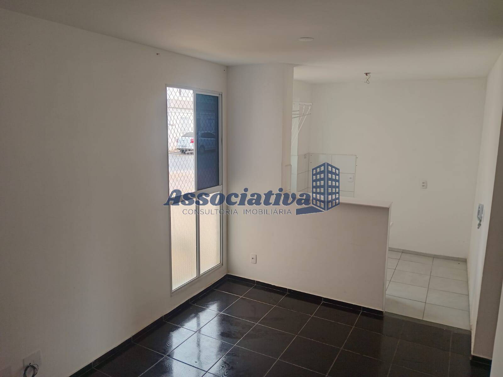 Apartamento à venda com 2 quartos, 44m² - Foto 4