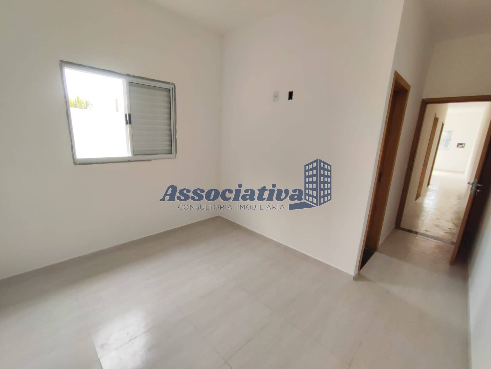 Casa à venda com 2 quartos, 57m² - Foto 10