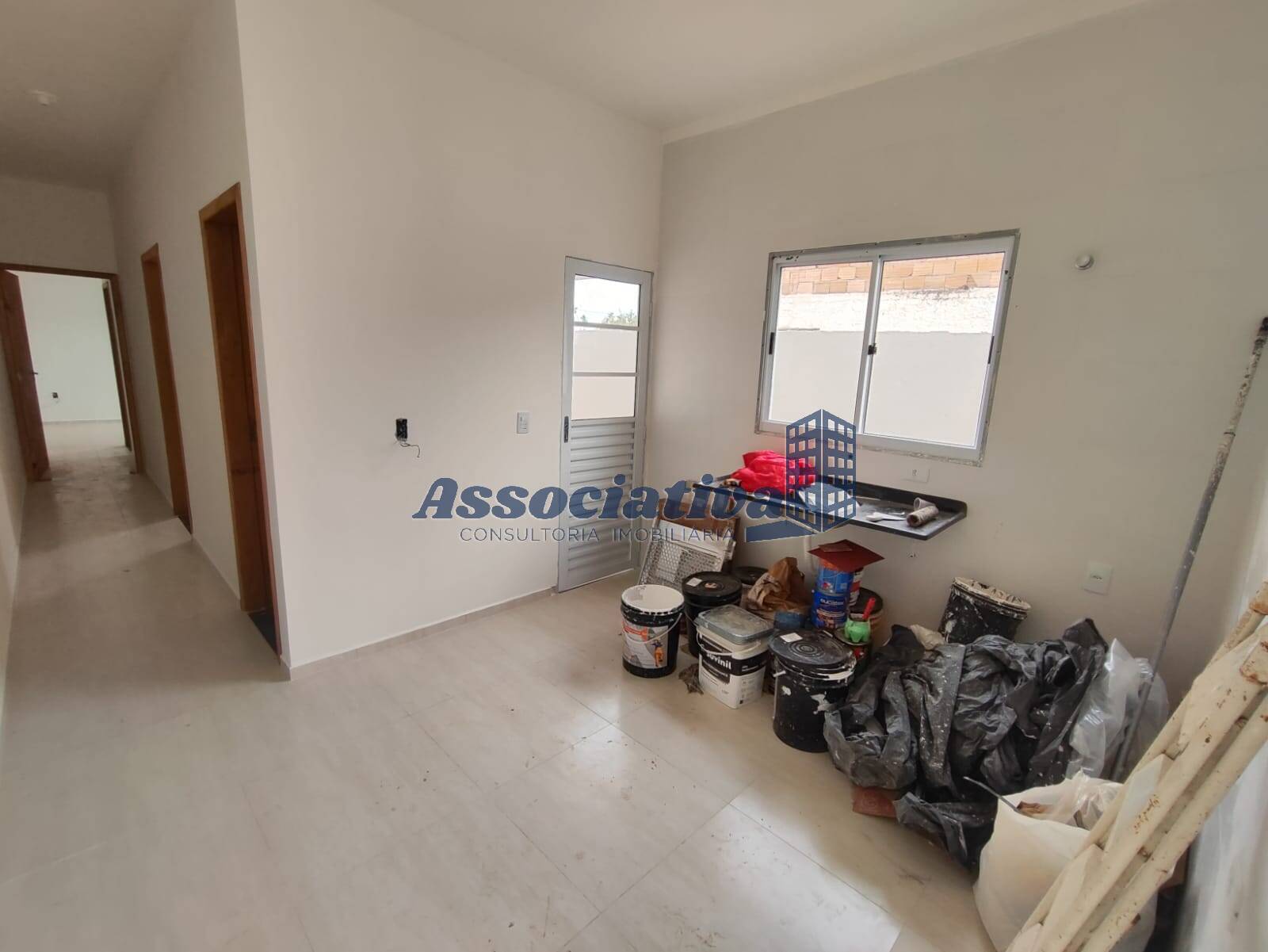 Casa à venda com 2 quartos, 57m² - Foto 8