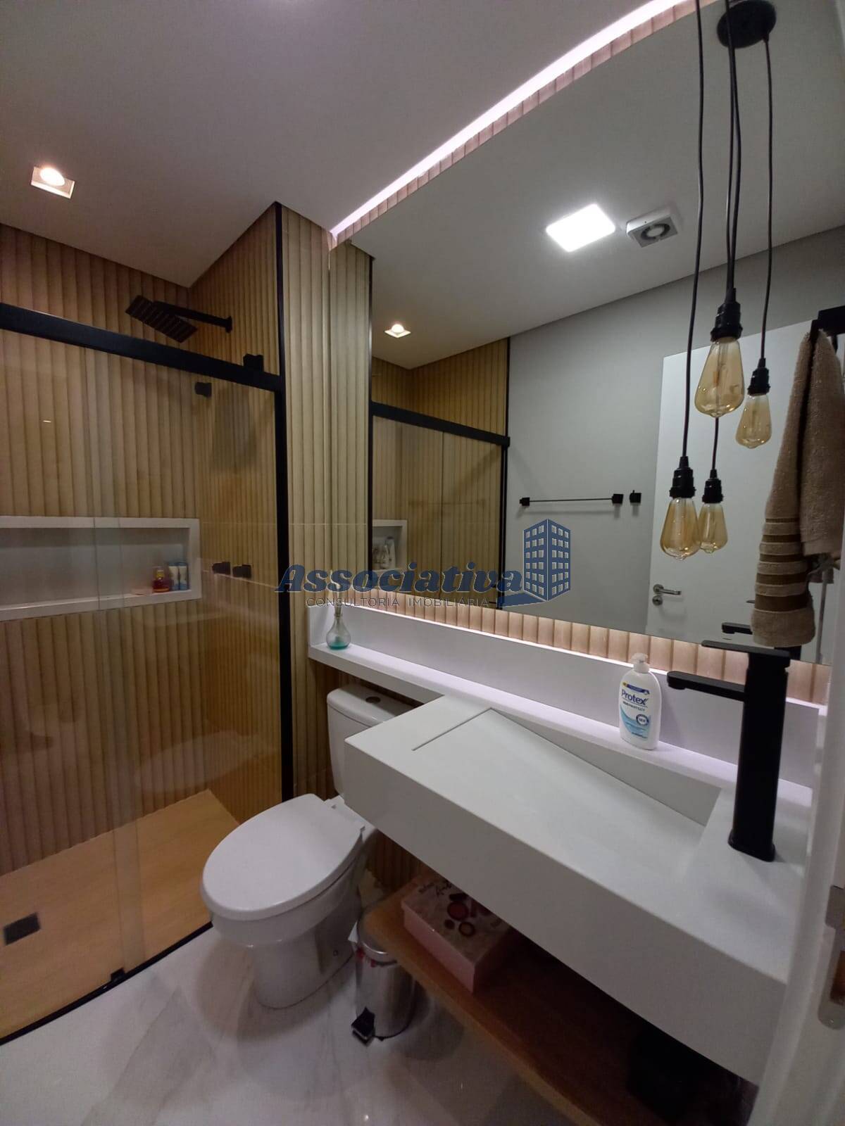 Apartamento à venda com 2 quartos, 68m² - Foto 29