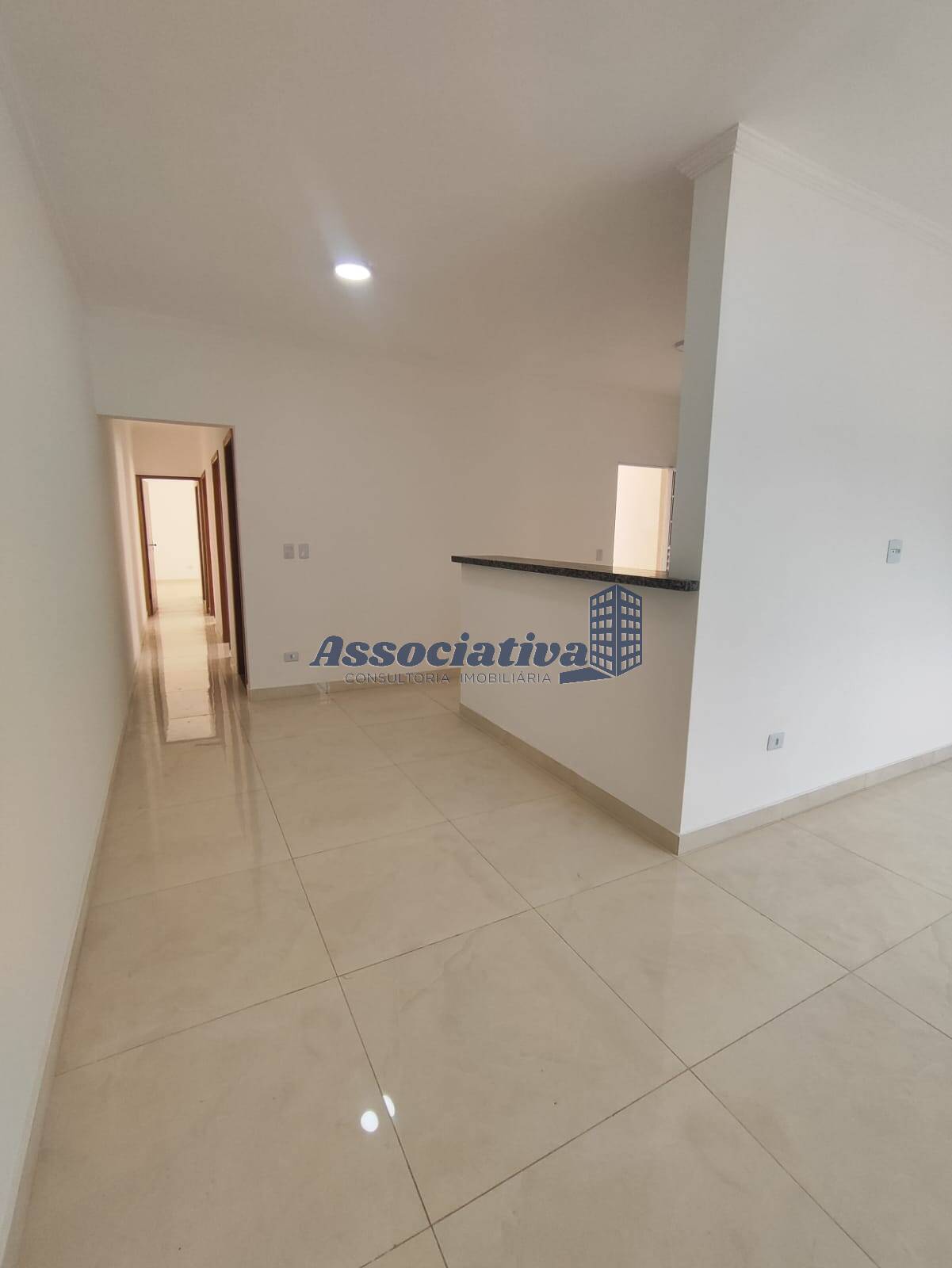 Casa à venda com 3 quartos, 89m² - Foto 8