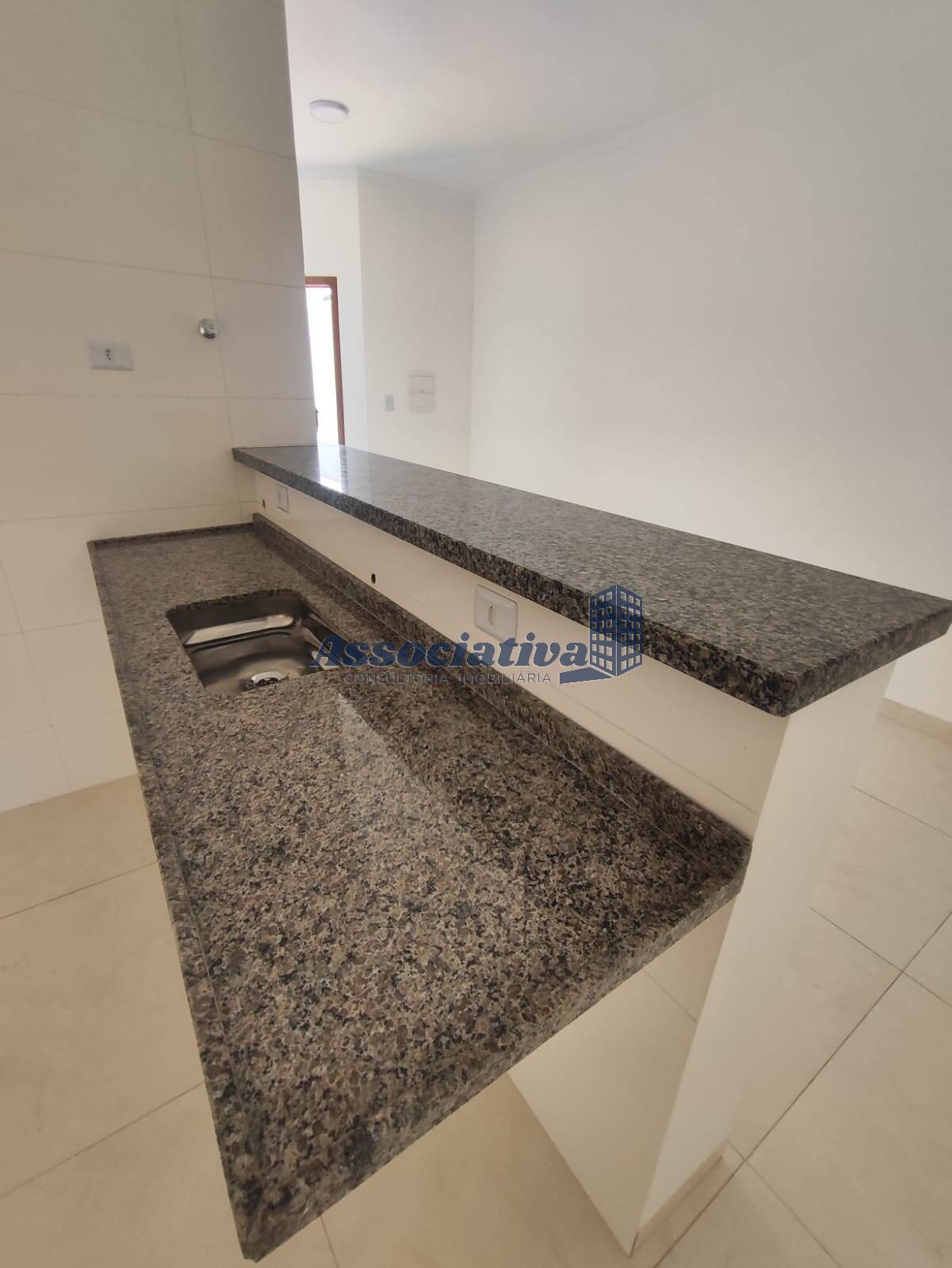 Casa à venda com 3 quartos, 89m² - Foto 13