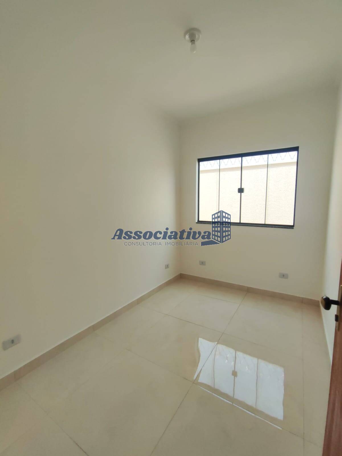 Casa à venda com 3 quartos, 89m² - Foto 18