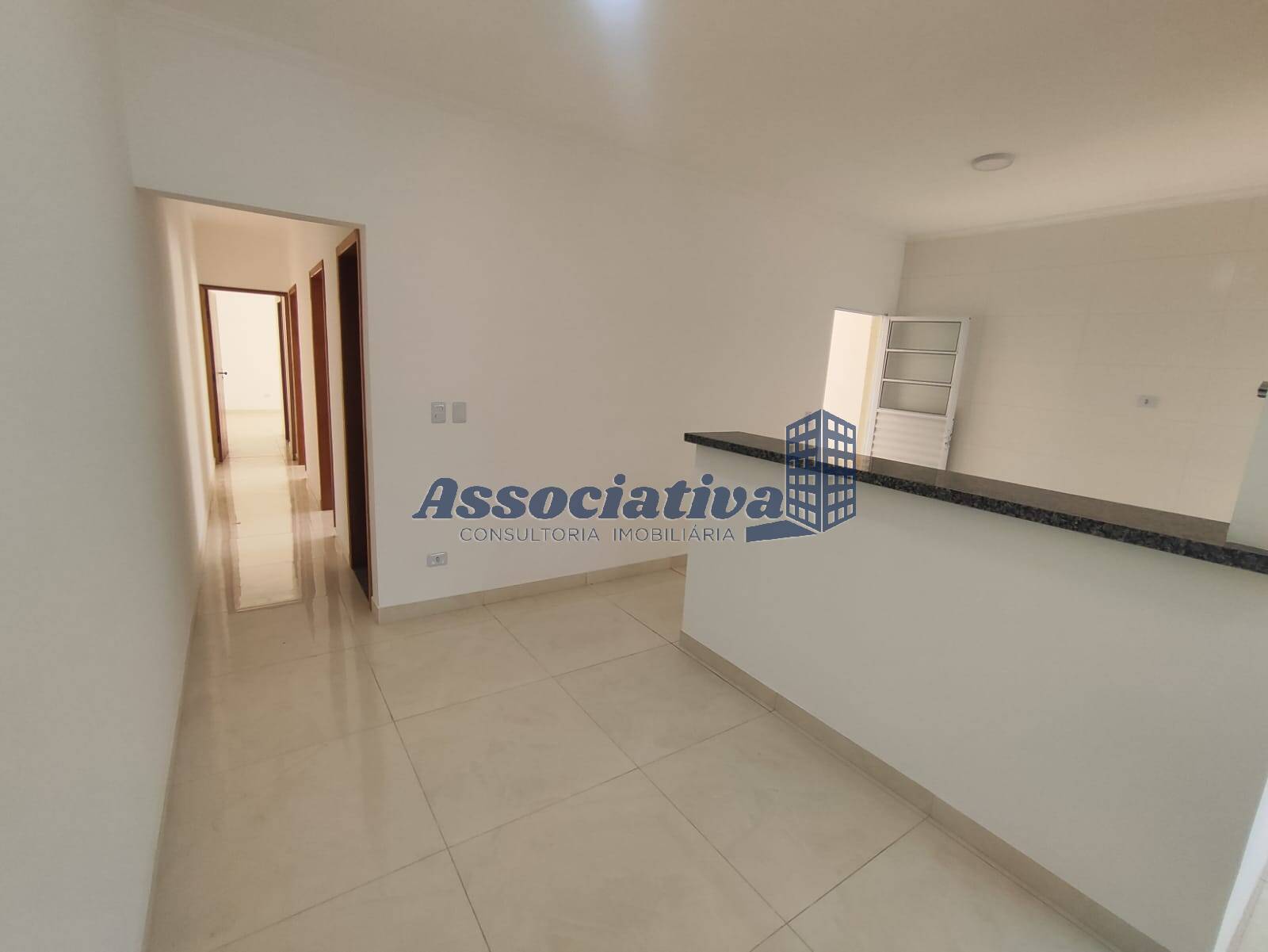 Casa à venda com 3 quartos, 89m² - Foto 9