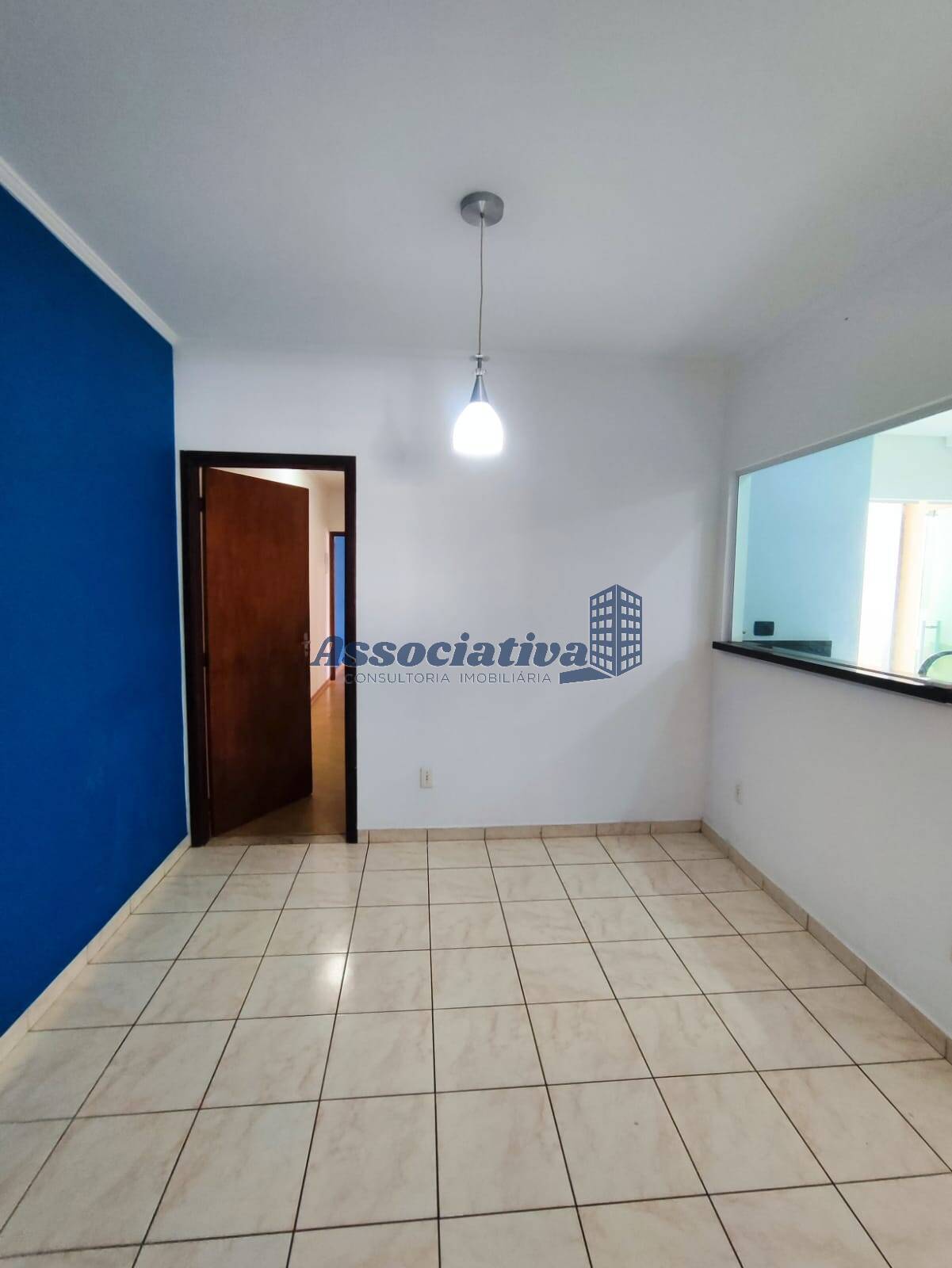 Casa à venda com 3 quartos, 122m² - Foto 14