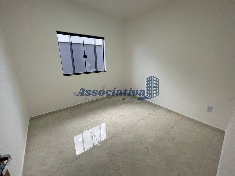 Casa à venda com 3 quartos, 83m² - Foto 9