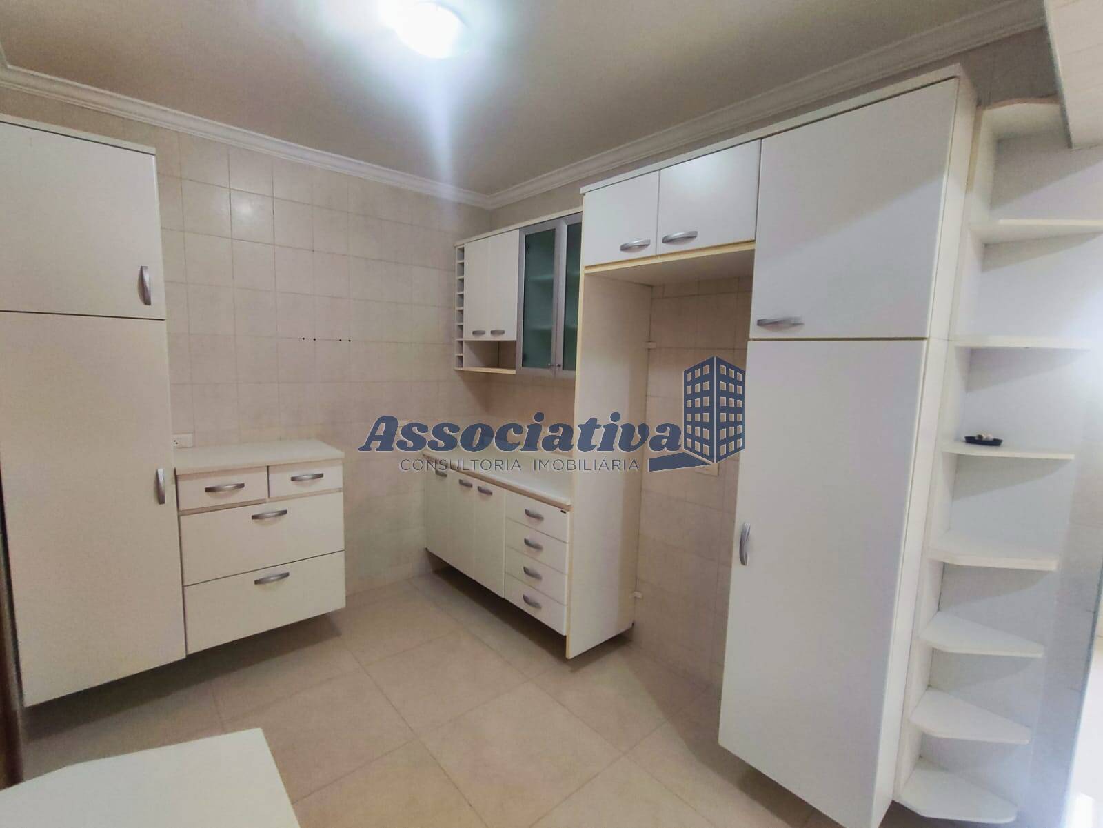 Apartamento à venda com 3 quartos, 115m² - Foto 20