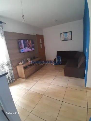 Apartamento à venda com 2 quartos, 44m² - Foto 2