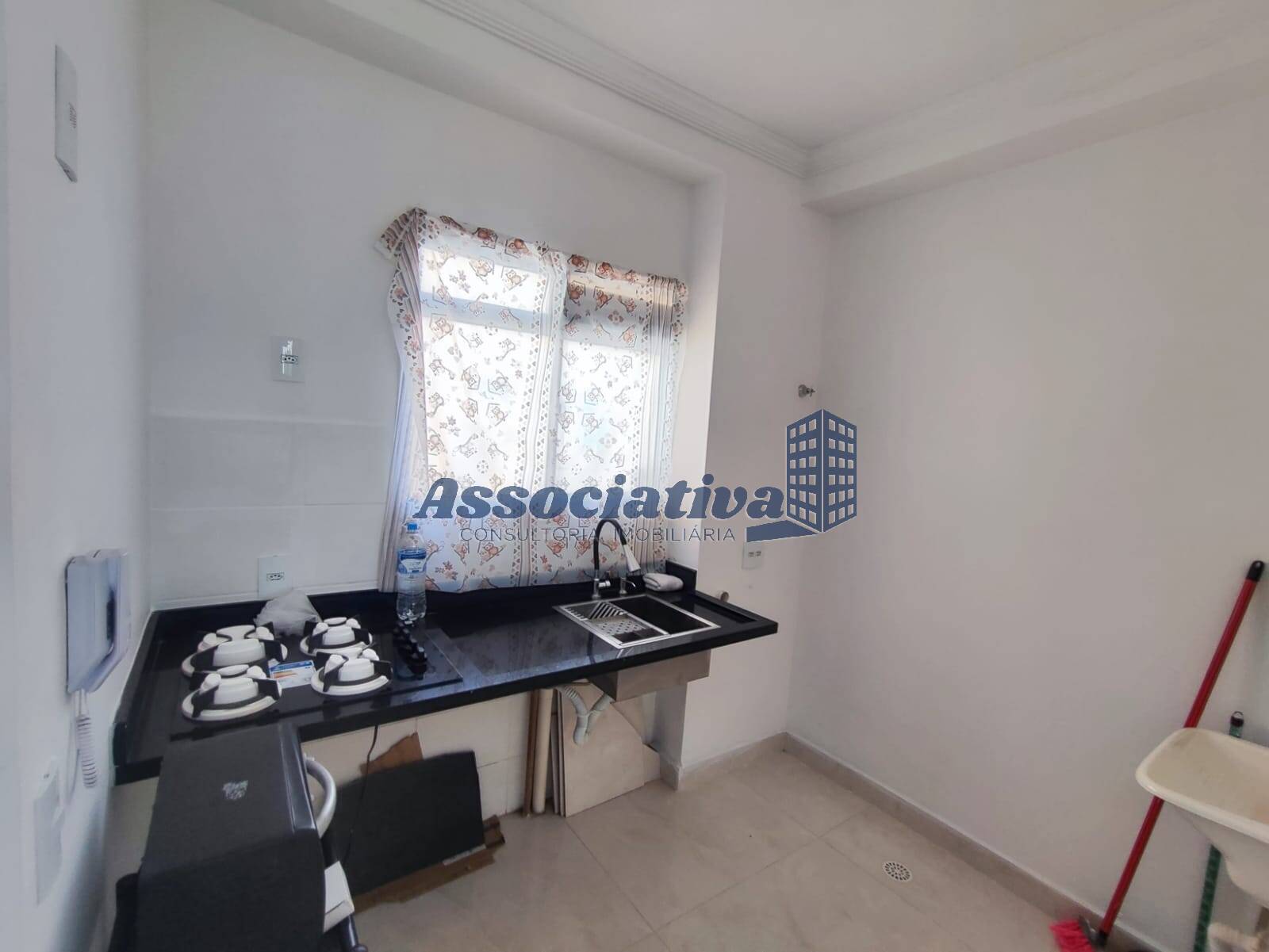 Casa à venda com 2 quartos, 44m² - Foto 16