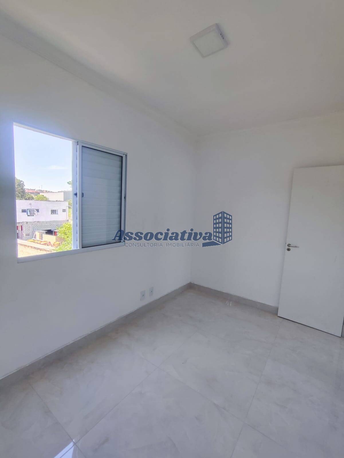 Casa à venda com 2 quartos, 44m² - Foto 22