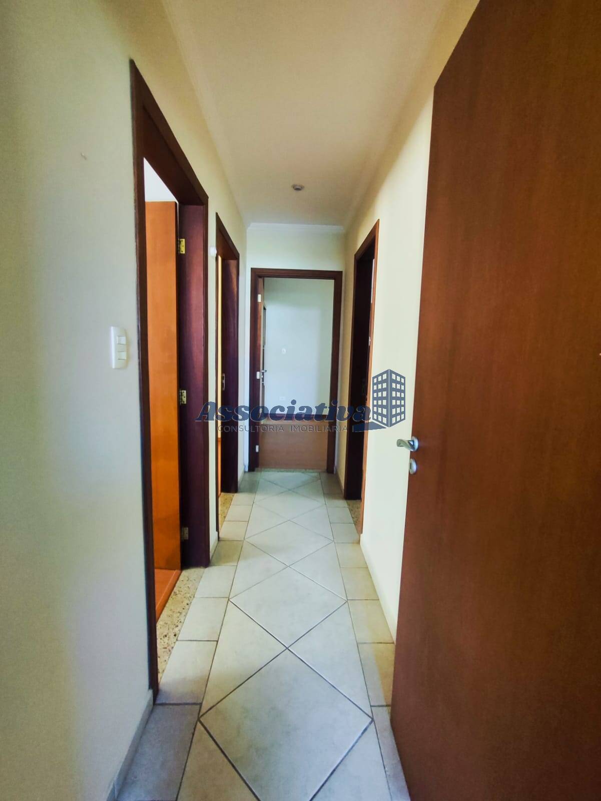 Casa de Condomínio à venda com 3 quartos, 215m² - Foto 31