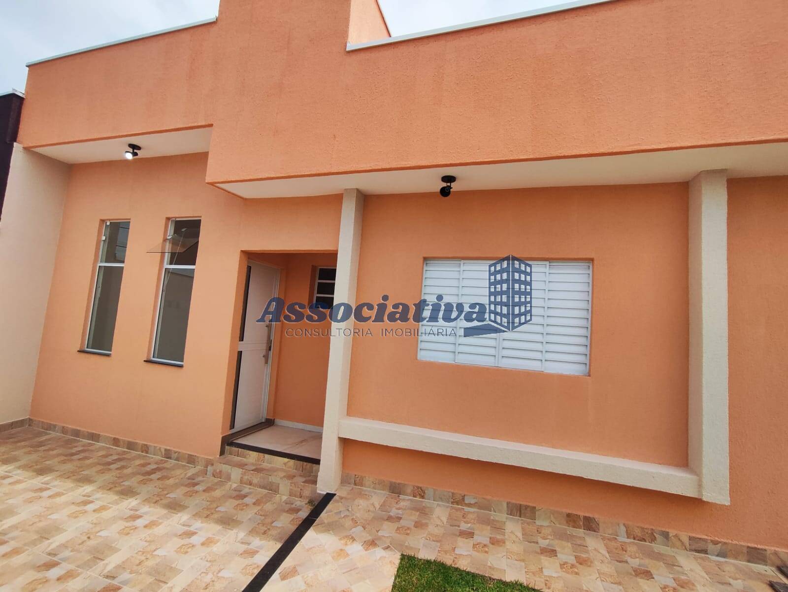 Casa à venda com 3 quartos, 82m² - Foto 5