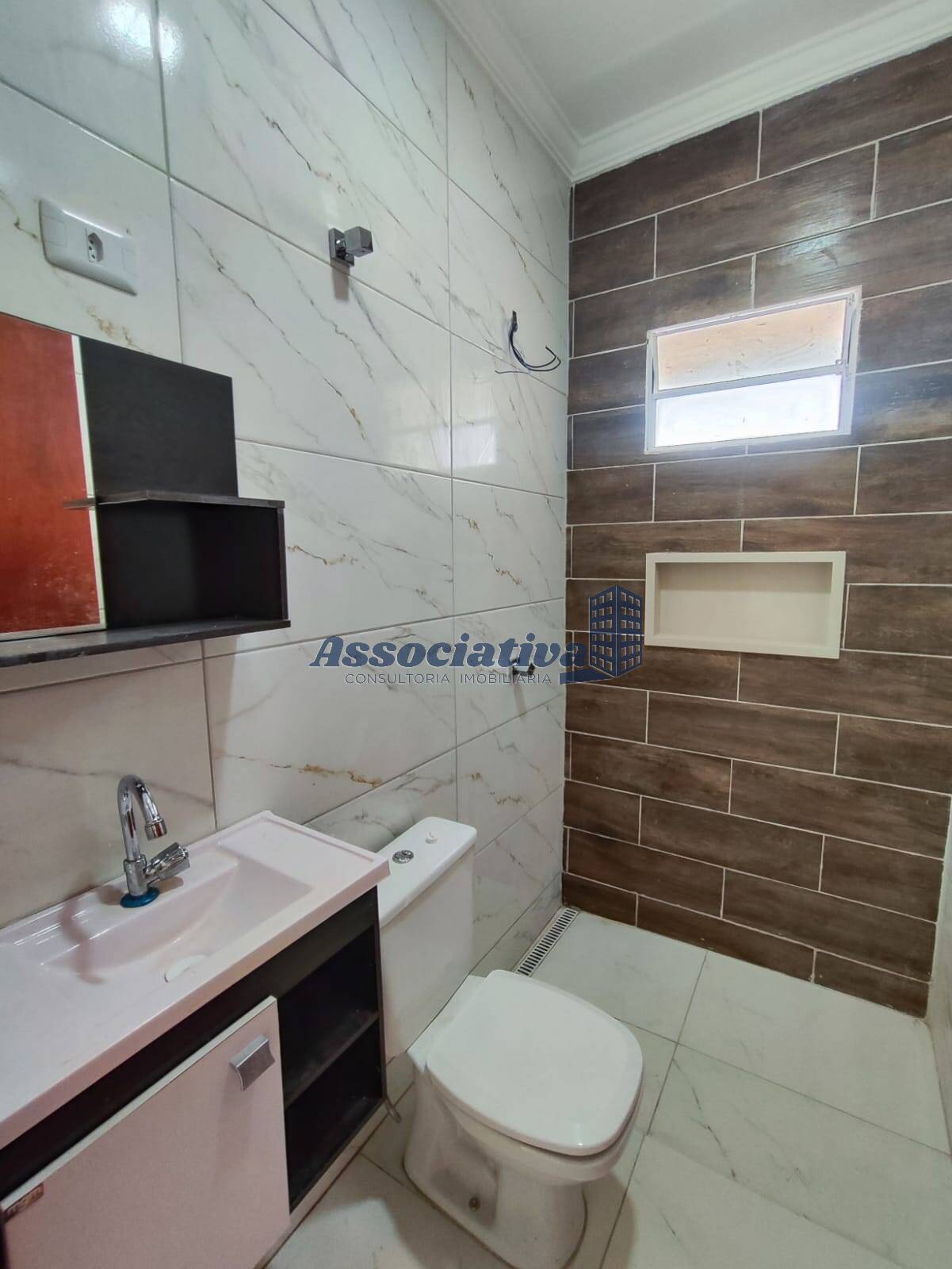 Casa à venda com 3 quartos, 82m² - Foto 17