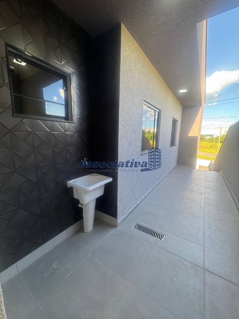 Casa à venda com 3 quartos, 84m² - Foto 15