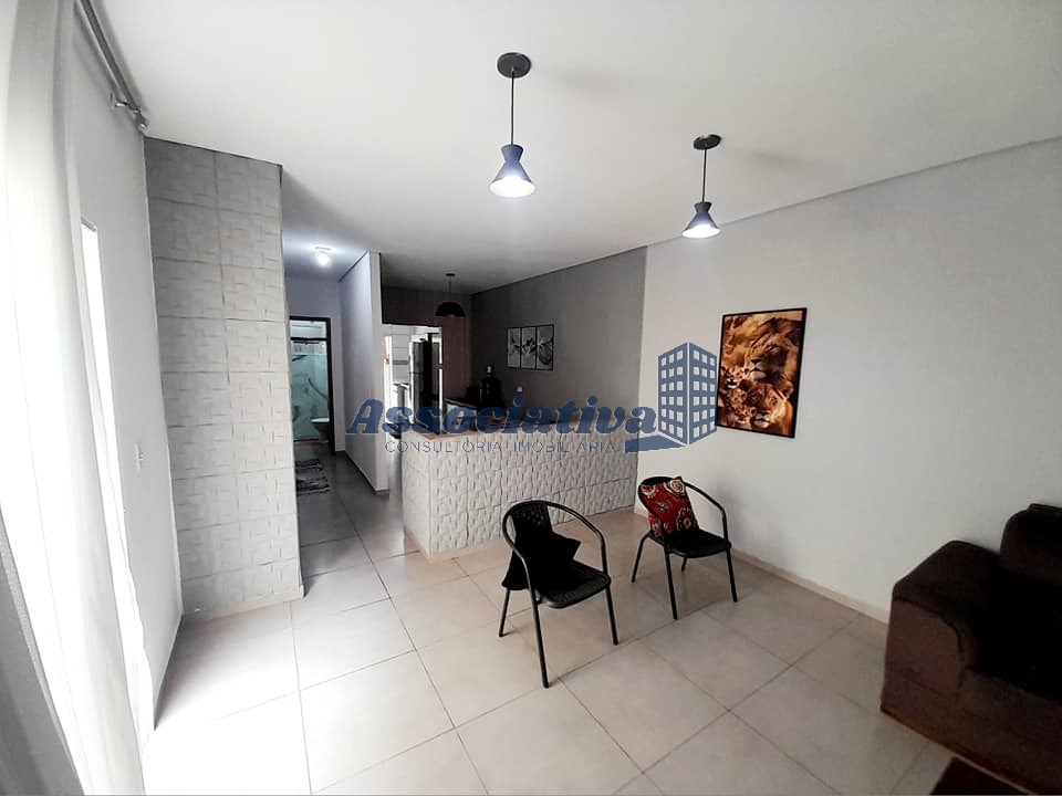 Casa à venda com 3 quartos, 82m² - Foto 3