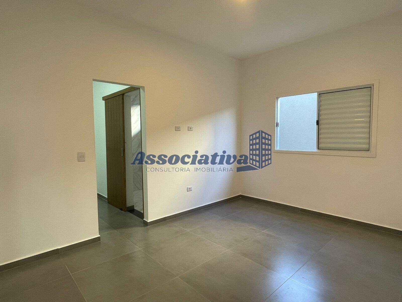 Casa à venda com 3 quartos, 95m² - Foto 9