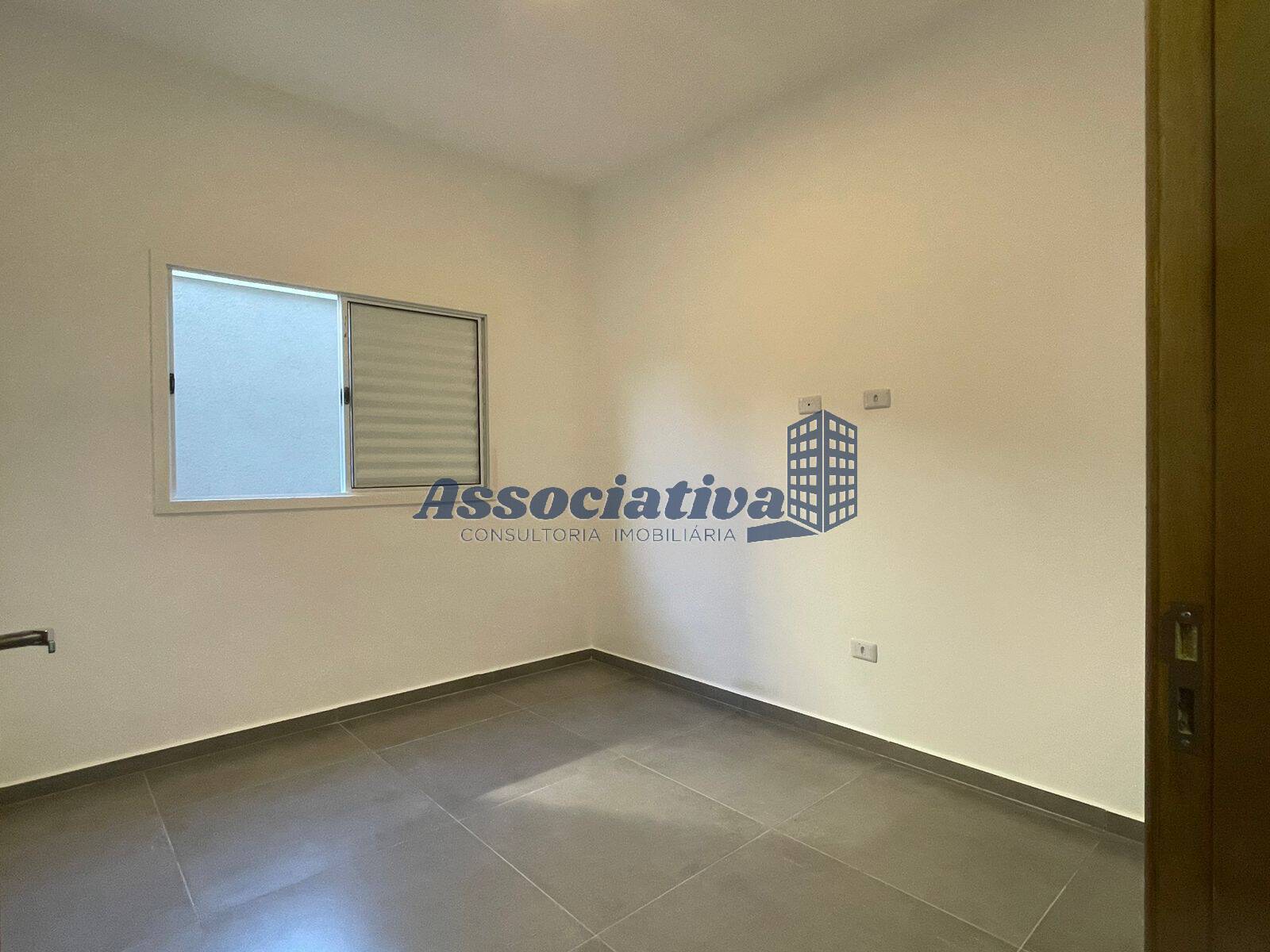 Casa à venda com 3 quartos, 95m² - Foto 8