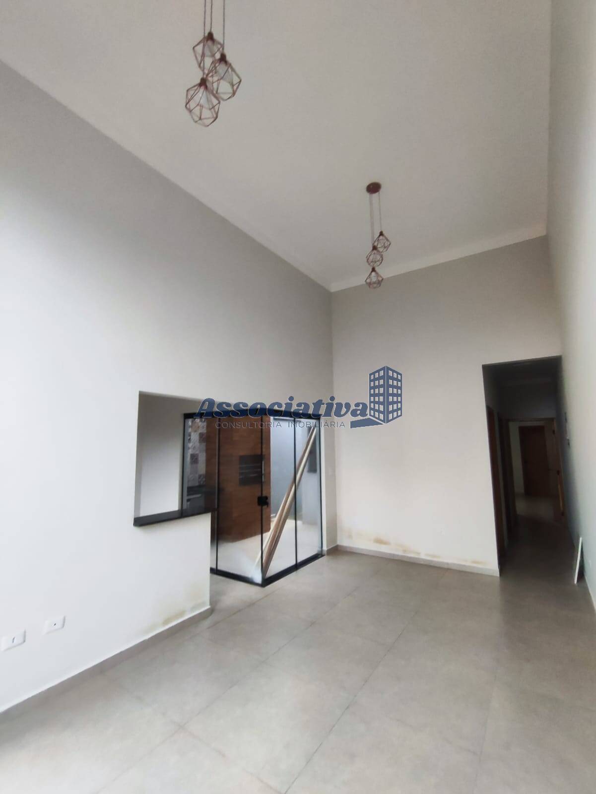 Casa à venda com 2 quartos, 72m² - Foto 5