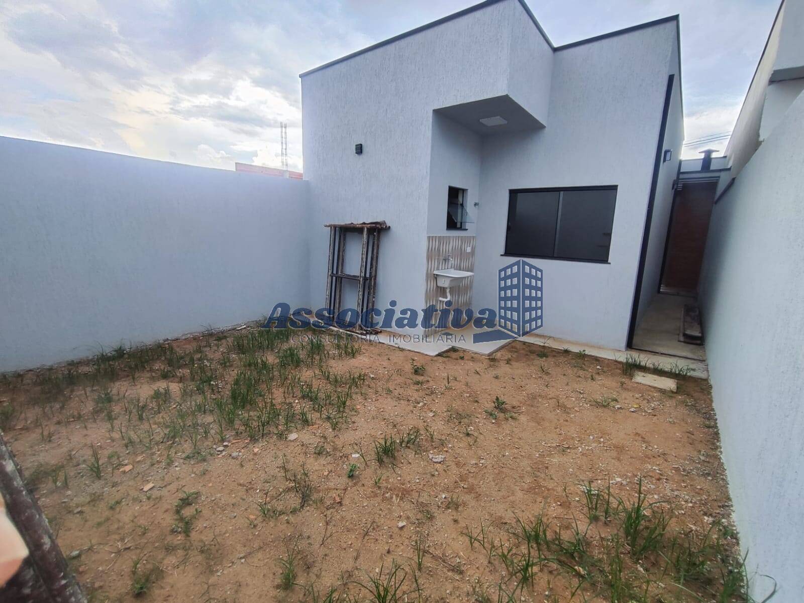 Casa à venda com 2 quartos, 72m² - Foto 20