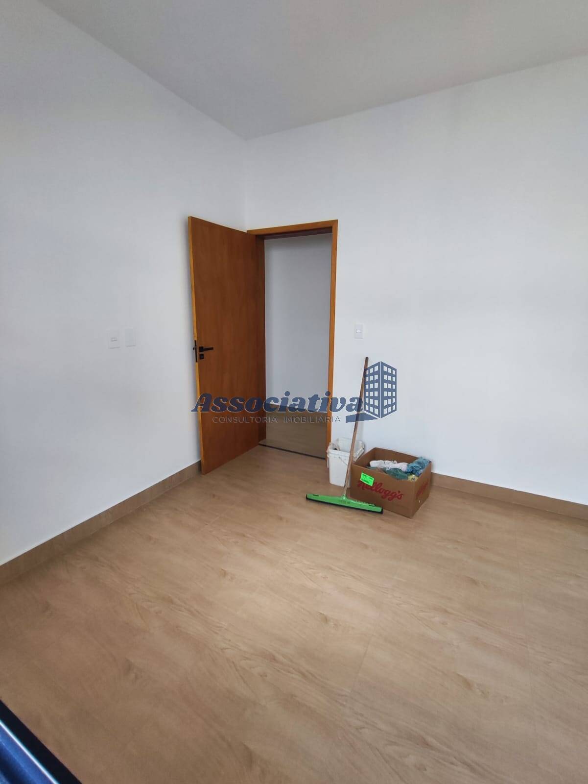 Casa à venda com 3 quartos, 96m² - Foto 21